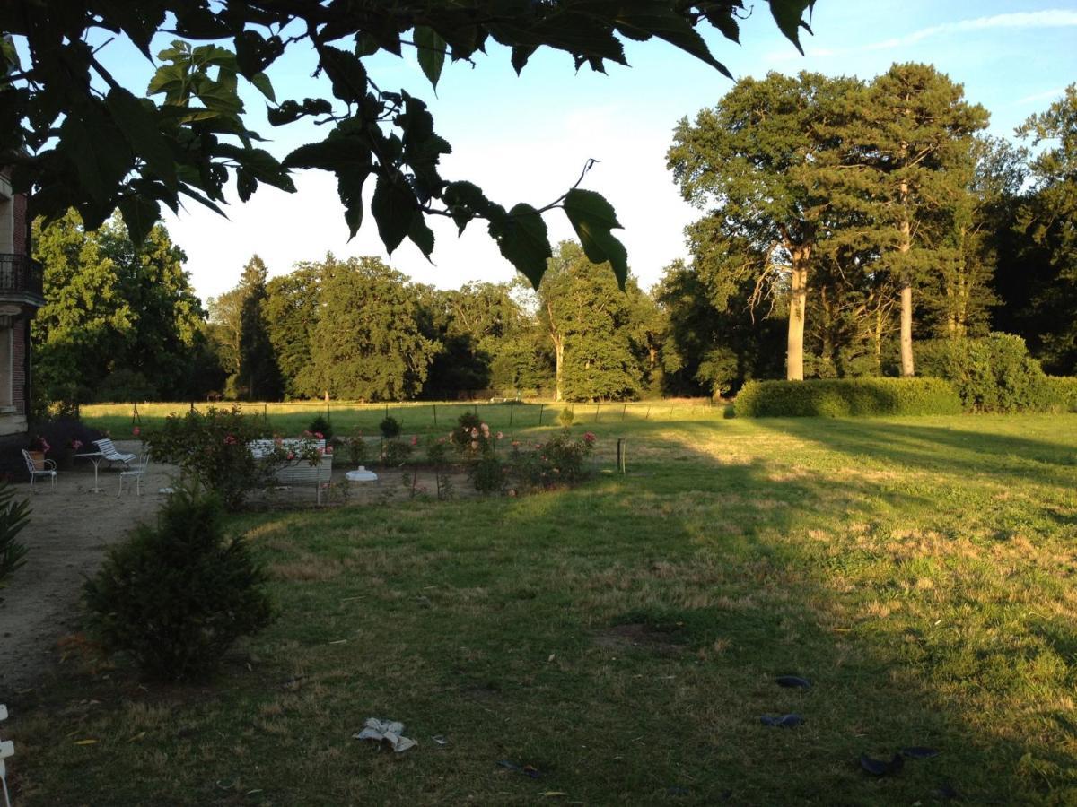 Chateau Le Quesnoy Chevrieres  エクステリア 写真