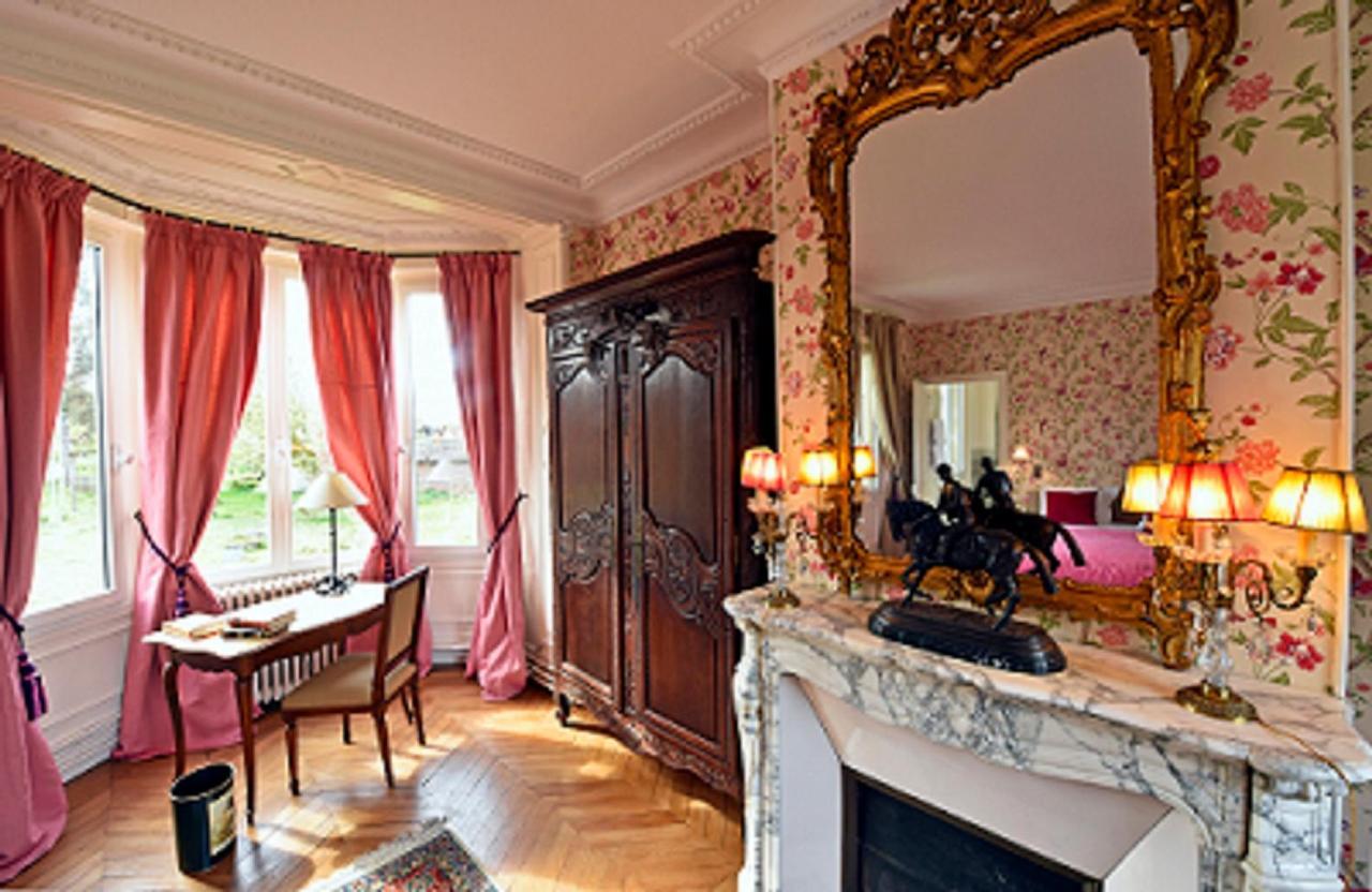 Chateau Le Quesnoy Chevrieres  エクステリア 写真