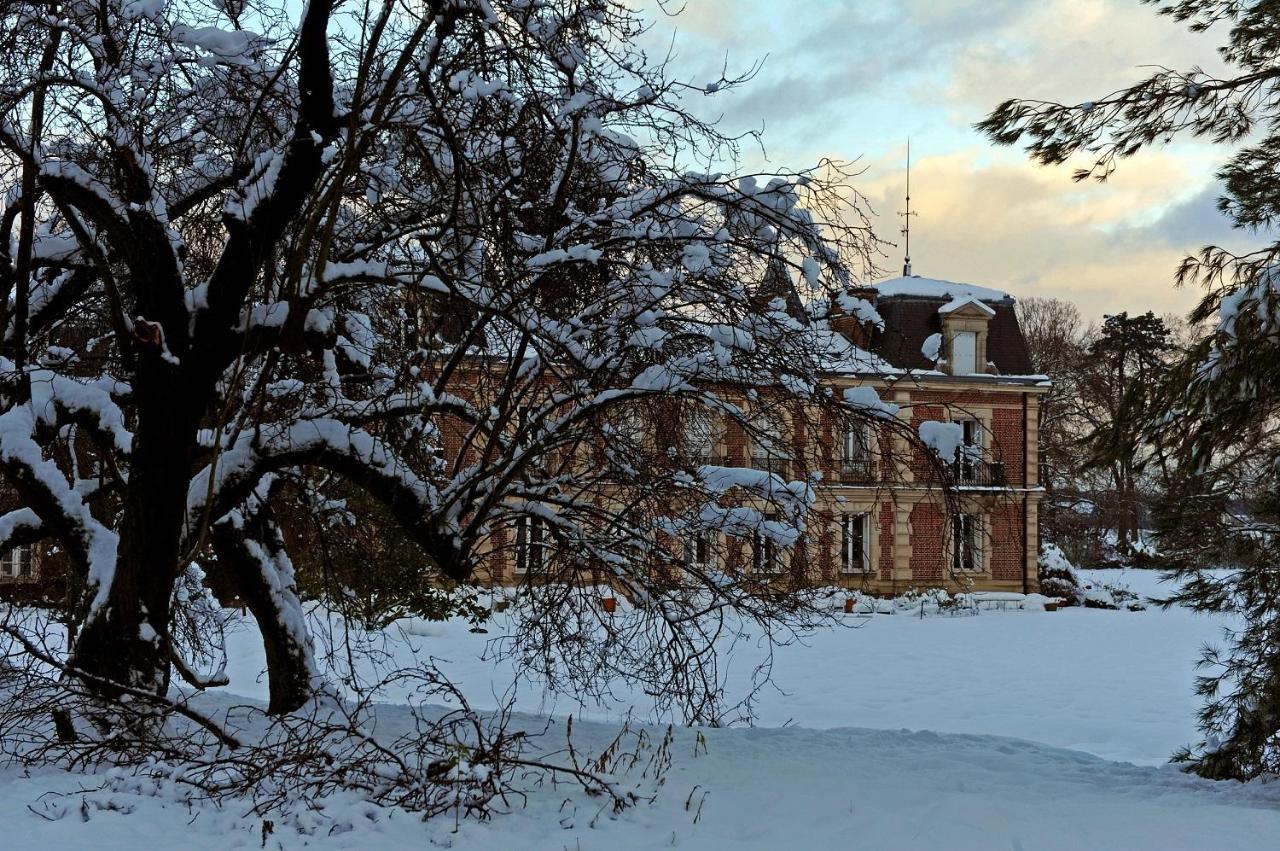 Chateau Le Quesnoy Chevrieres  エクステリア 写真